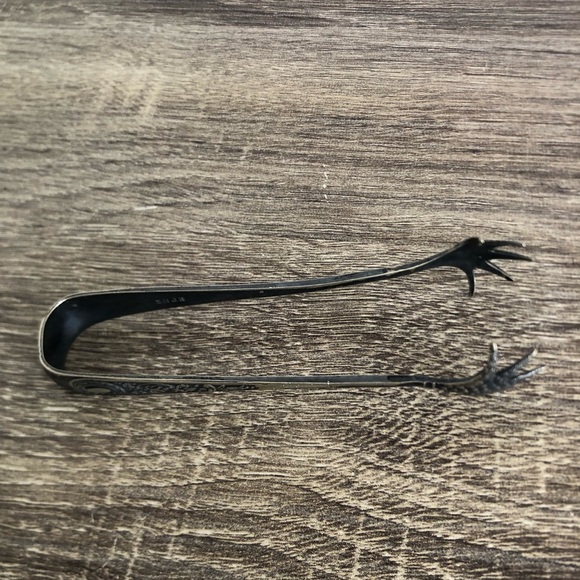 Antique Silverplate Talon Sugar Cube Tongs - Picture 2 of 15